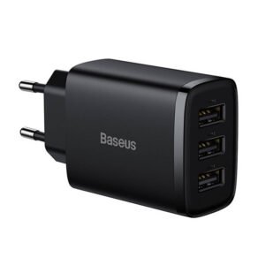 3x USB