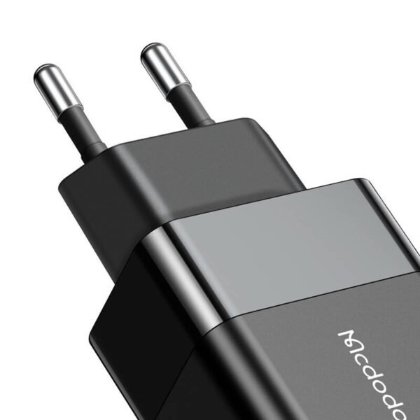 Greitasis įkroviklis McDodo CH-1951 PD+QC 20W USB-A ir USB-C - Image 2