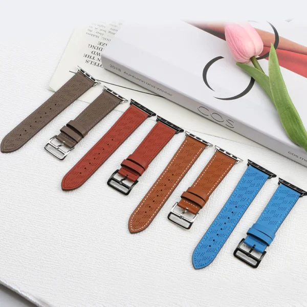 Strap Leather apyrankė Apple Watch 42 / 44 / 45 / 49 mm – ruda - Image 7