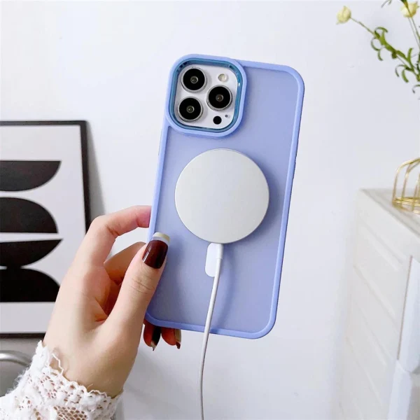 Armuotas magnetinis iPhone 14 Plus MagSafe Color Matte dėklas – juodas - Image 5