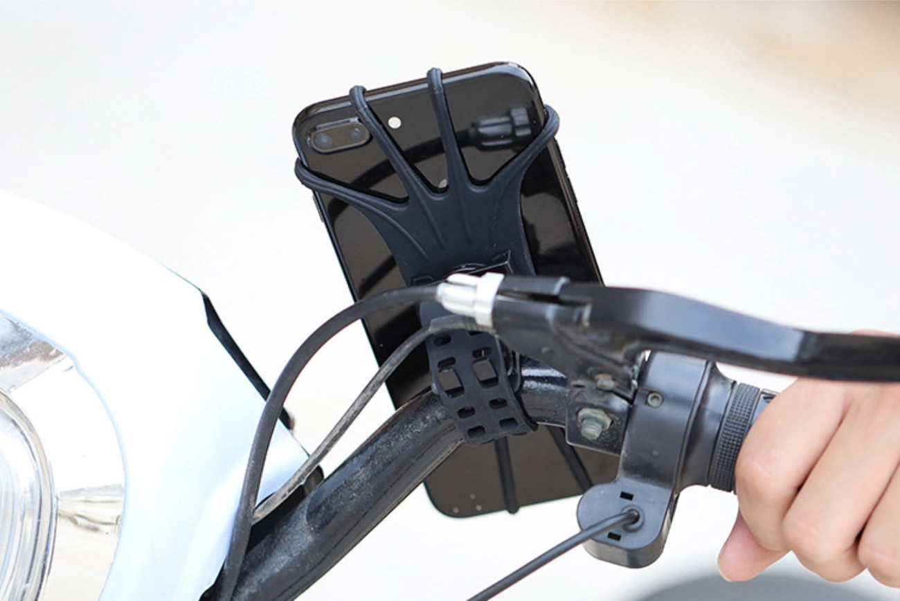 Pasukamas silikoninis dviračio laikiklis su keičiamu laikiklio galu – juodas - Image 2