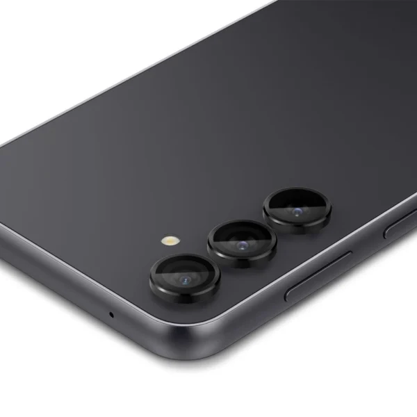 Spigen Glas.tR EZ Fit Optik kameros apsauga Samsung Galaxy S23 FE - juoda, 2 vnt. - Image 3