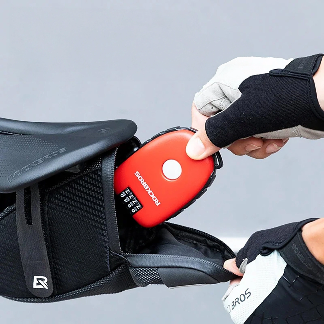 Rockbros 32420981001 dviračio užraktas su ištraukiamu kabeliu – raudonas - Image 6