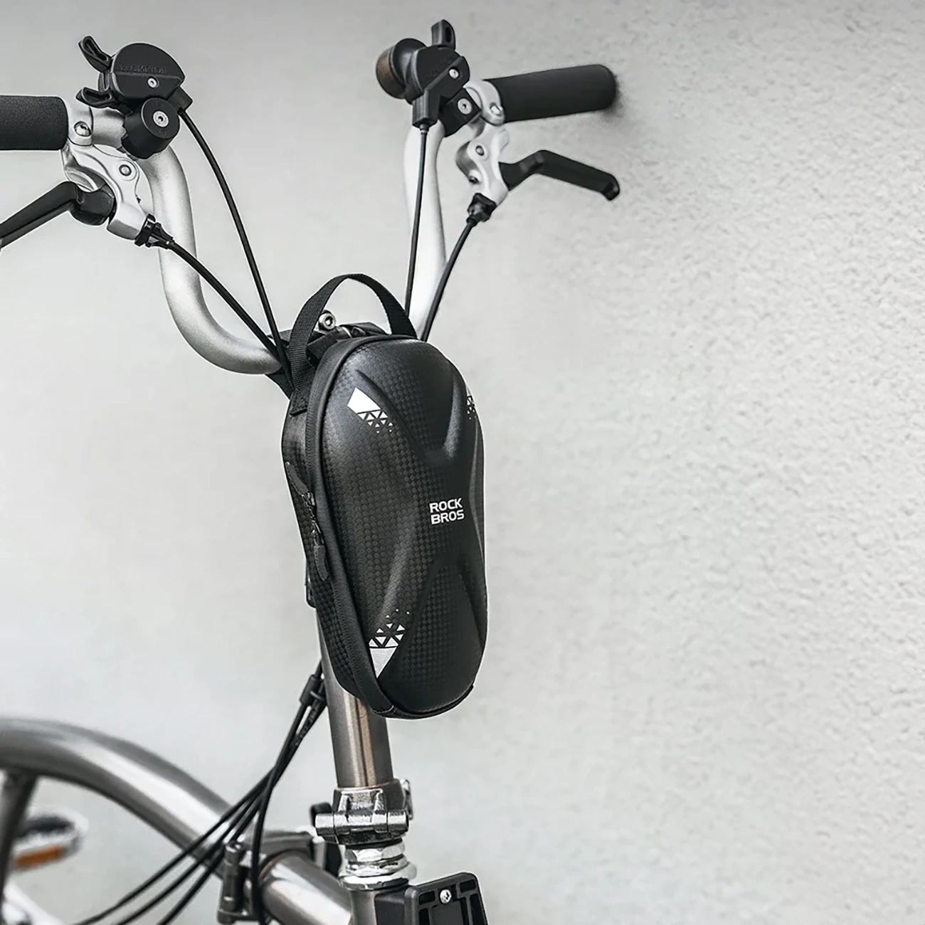Rockbros 3011006301 krepšys dviračio vairo arba paspirtuko 1,3 l – juodas - Image 12