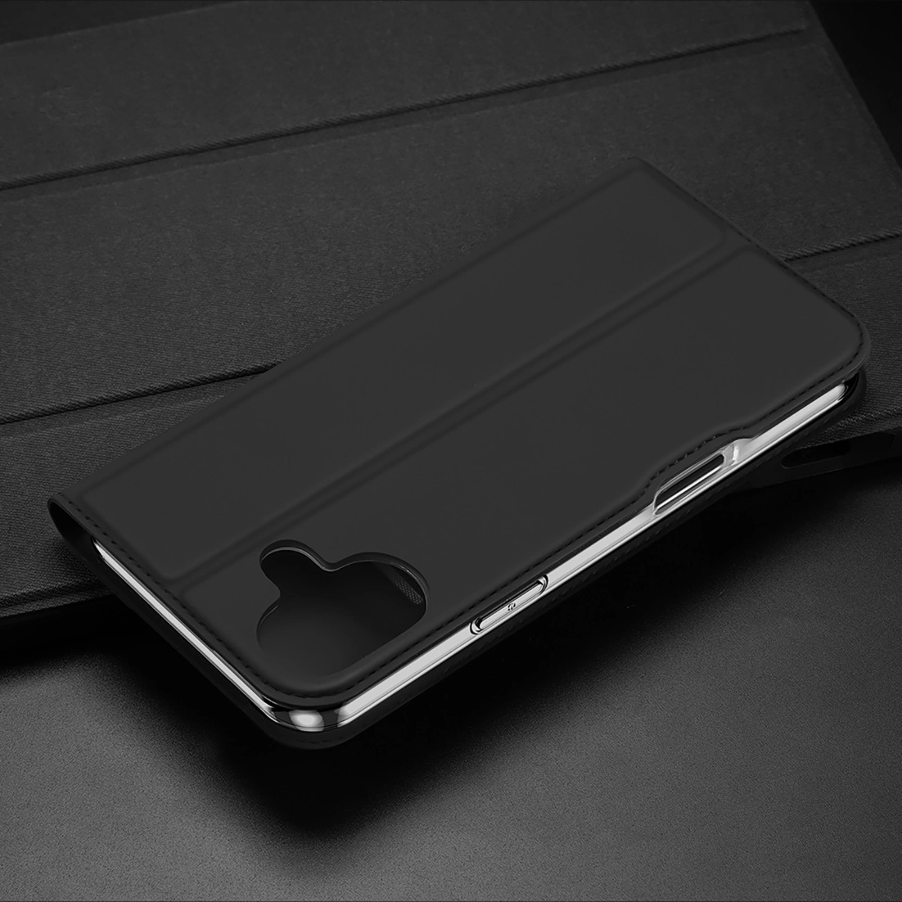 Dux Ducis Skin Pro dėklas iPhone 16 Plus su atverčiamu dangteliu ir kortelių skyriumi – juodas - Image 14