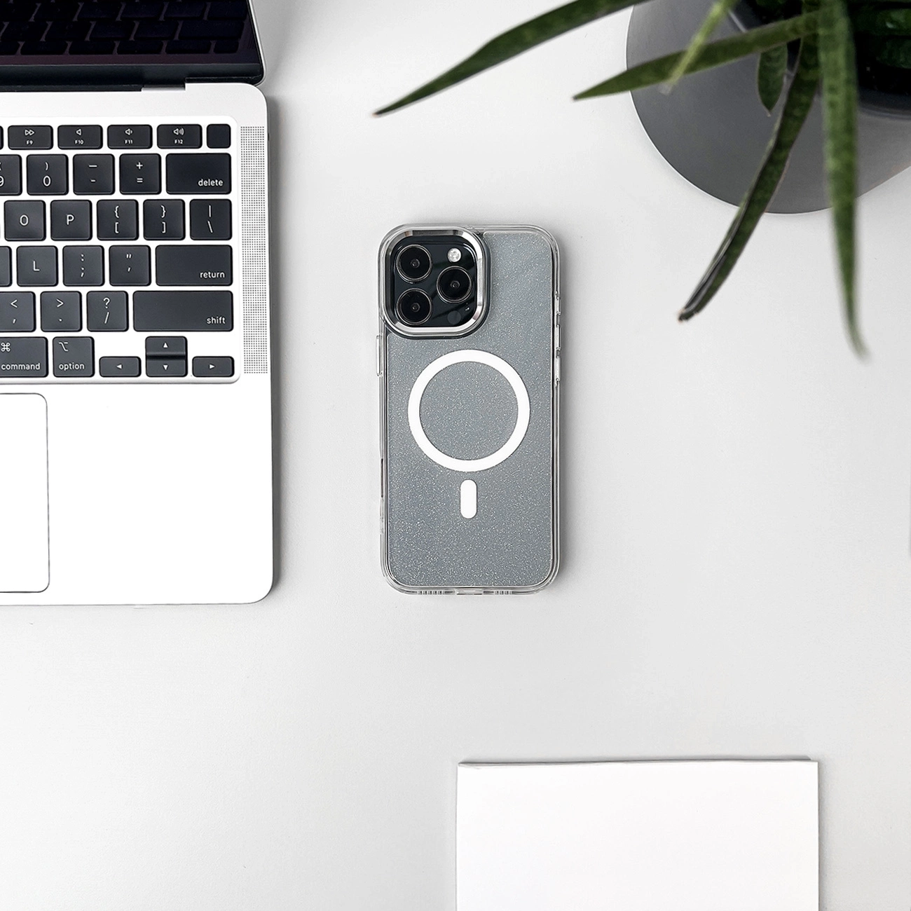 Blizgus dėklas su MagSafe Samsung Galaxy A26 5G - baltas - Image 4