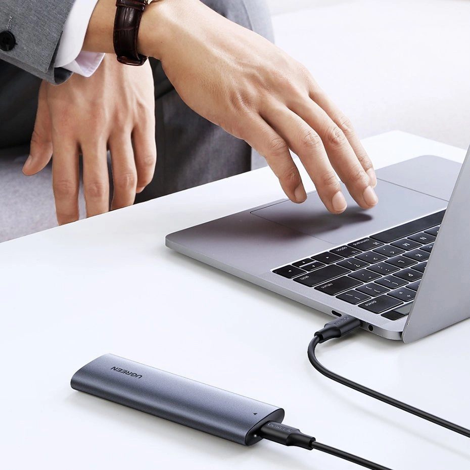 Ugreen M.2 SSD dėklas USB 3.2 Gen 2 diskui (SuperSpeed USB 10 Gbps) + USB Type C kabelis 0.5m pilkas (CM400 10902) - Image 4
