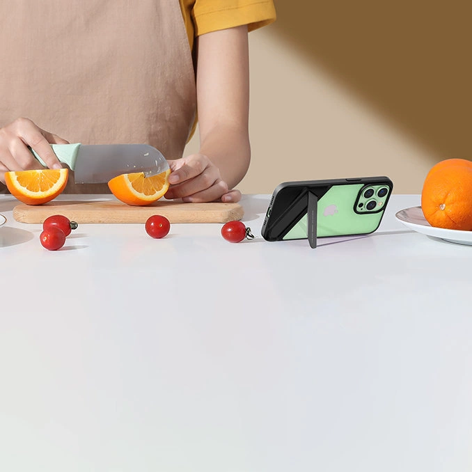 Ugreen Fusion Kickstand dėklas iPhone 13 Pro kietas dėklas su gelio rėmeliu ir stovėjimo funkcija - Juodas (90153) - Image 12