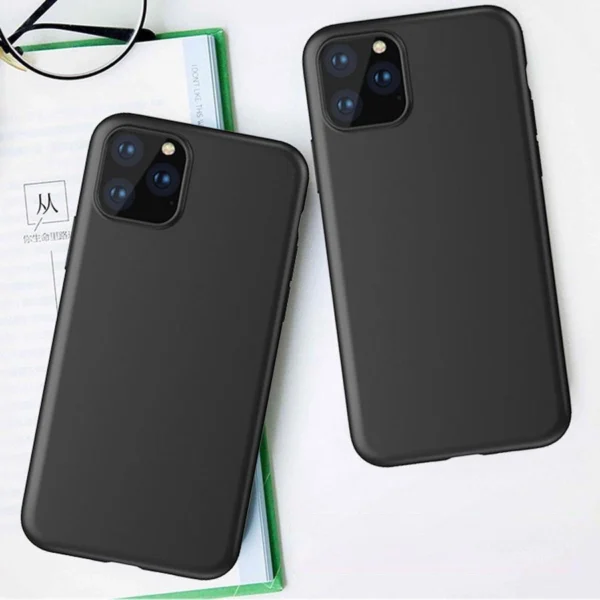 Soft Case lanksčias gelio dėklas Samsung Galaxy S22+ juodas - Image 6