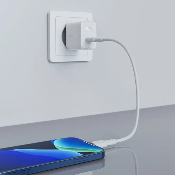 Acefast GaN USB Type-C 30W įkroviklis, PD, QC 3.0, AFC, FCP juodas (A21 black) - Image 6