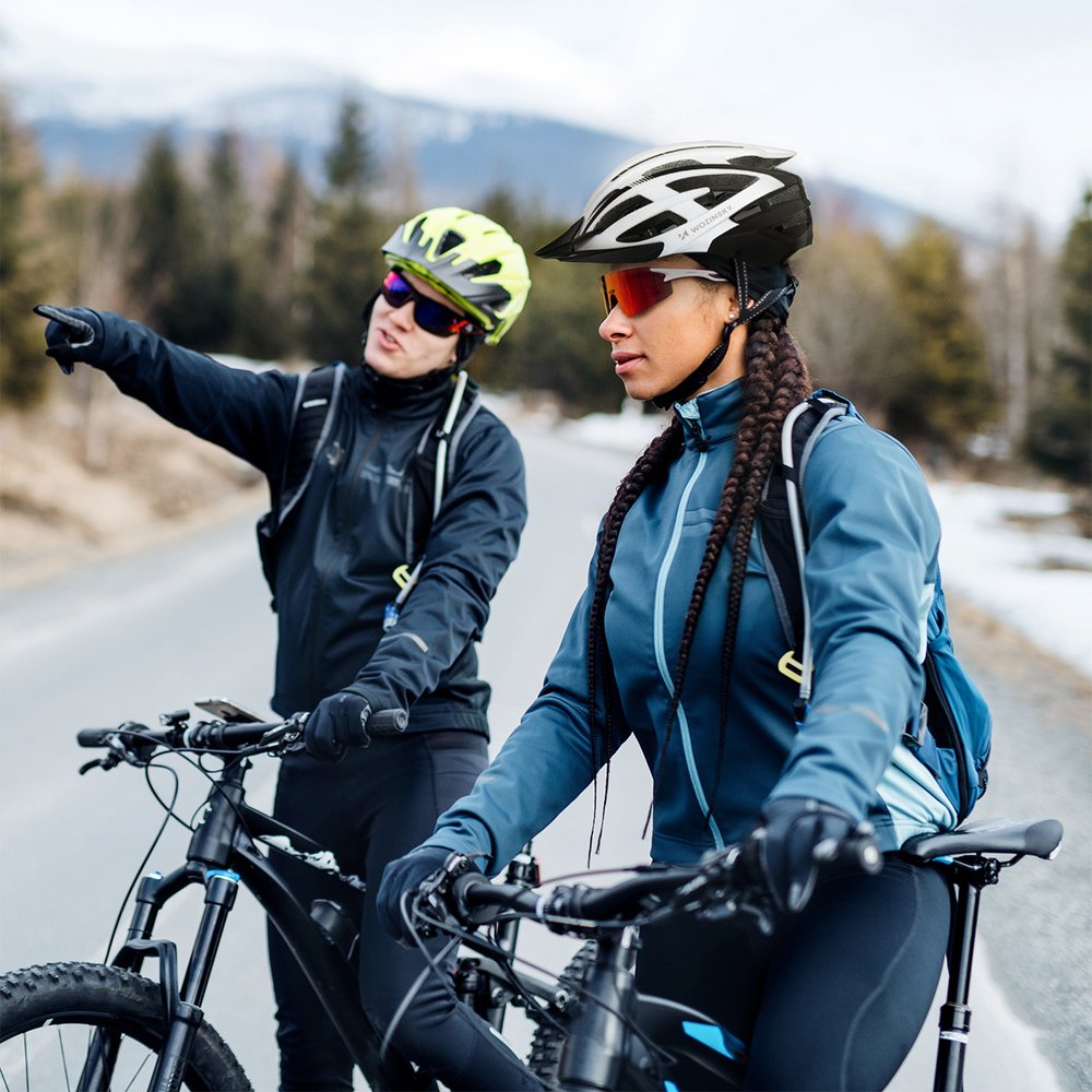 Wozinsky MTB dviračio šalmas su nuimamu skydeliu ir galiniu USB žibintu, M – juodas ir baltas - Image 10