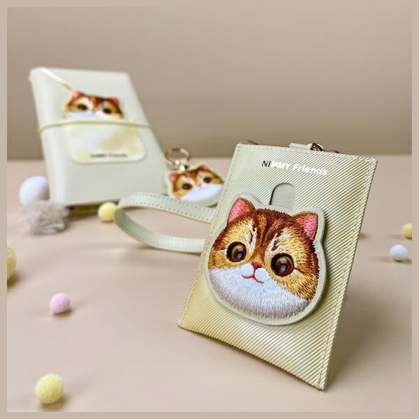 Nimmy Big Eyed Pet 2.0 Cat kortelių dėklas-piniginė – smėlinis - Image 4