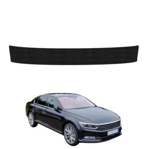 Juoda techninė apsauginė danga bagažinės slenksčiui Volkswagen Passat B8 Sedan (2014-2022) GRIZZ HeavyDuty Black