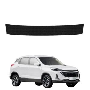 Juoda techninė apsauginė danga bagažinės slenksčiui BAIC BEIJING 3 (2023-2026) GRIZZ HeavyDuty Black