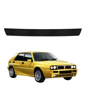 Juoda techninė apsauginė danga bagažinės slenksčiui Lancia Delta Integrale (1992-1994) GRIZZ HeavyDuty Black